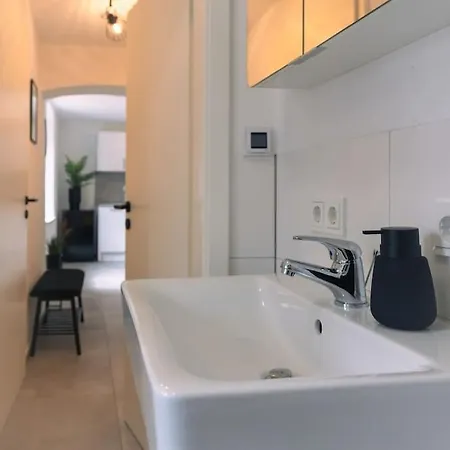 Ambergs Turmjuwel, Zentral Und Chic Apartment Amberg